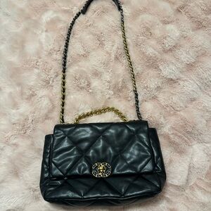 Lambskin Medium Quilted Shoulder Bag with Gold and Silver Chain